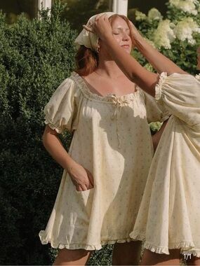 ISO Slow Sunday Daisy Dress